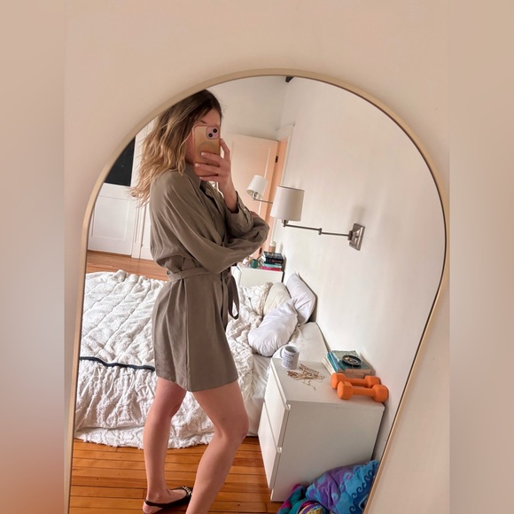 H&M Luxury Shirt Dress Medium - Picture 4 of 11